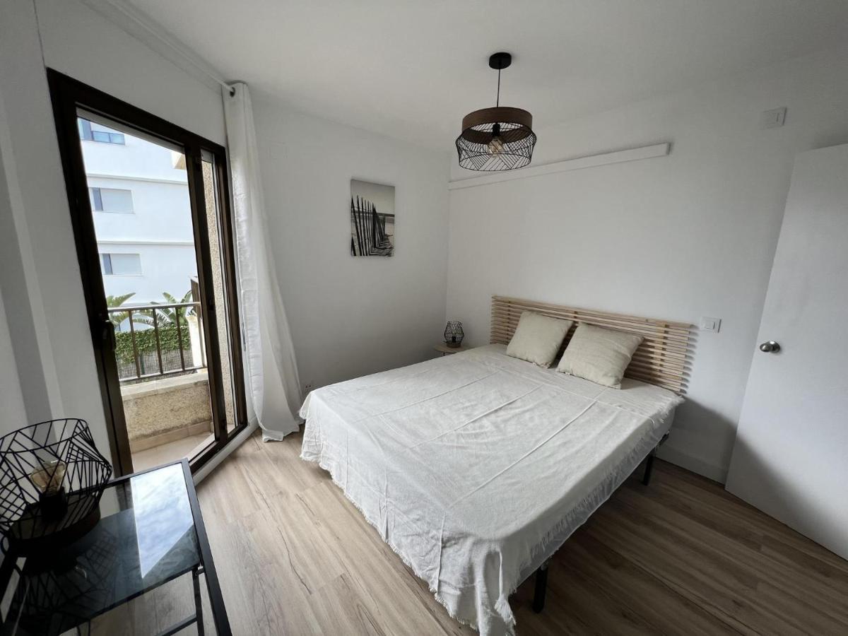 Castell Joncar Apartment Росес Екстериор снимка