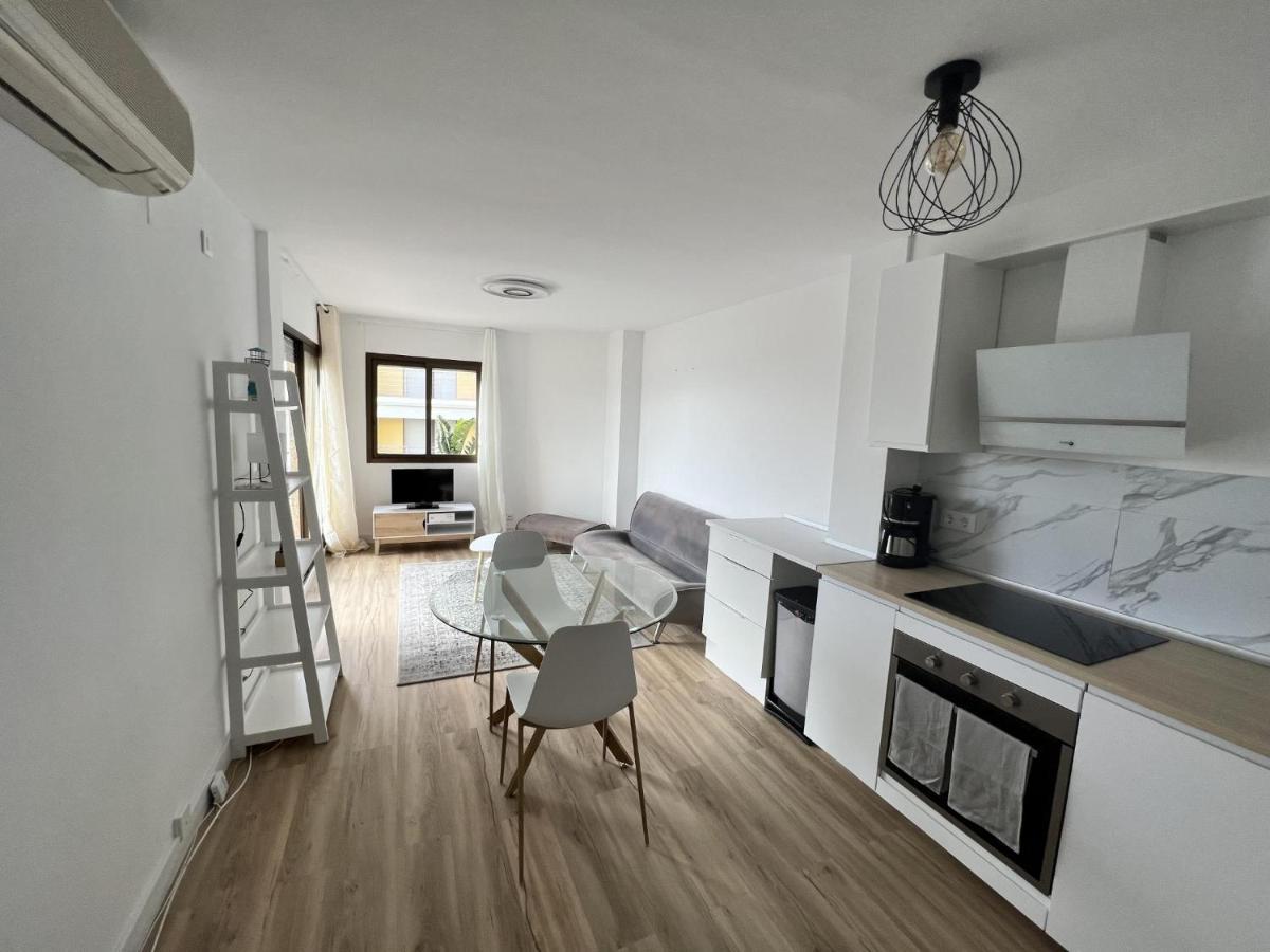 Castell Joncar Apartment Росес Екстериор снимка