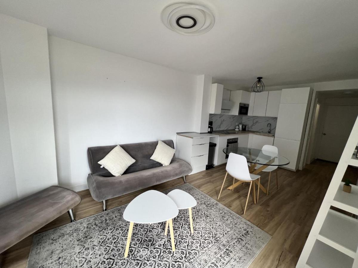 Castell Joncar Apartment Росес Екстериор снимка